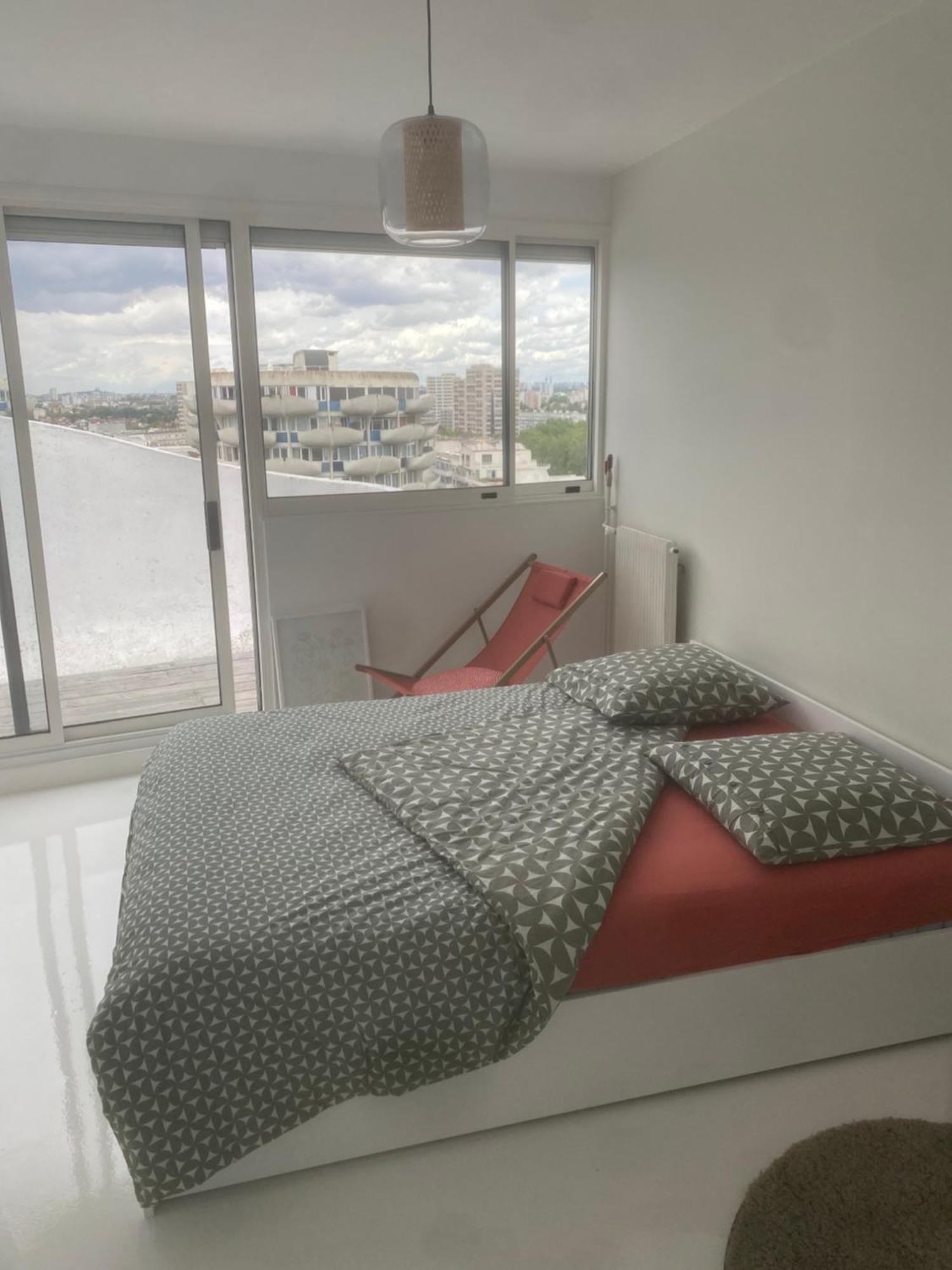 14Eme Et Der Etage "Arty" Avec 2 Chambres Et Vue Panoramique ! Créteil Buitenkant foto